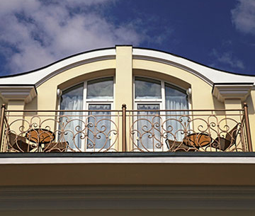 Iron Balcony Railings in Toronto